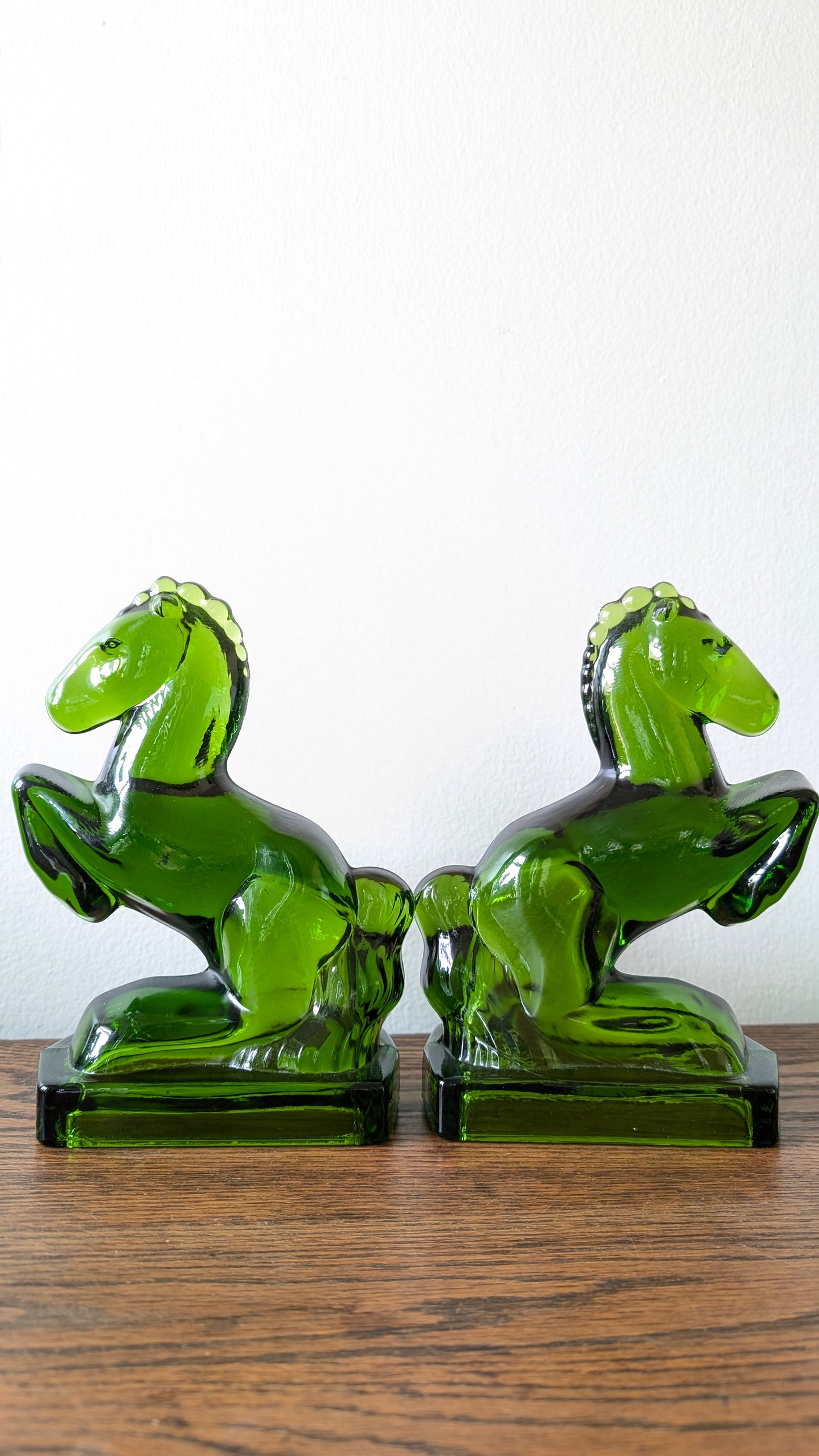 L.E. Smith Green Glass Jumping Horse Bookends