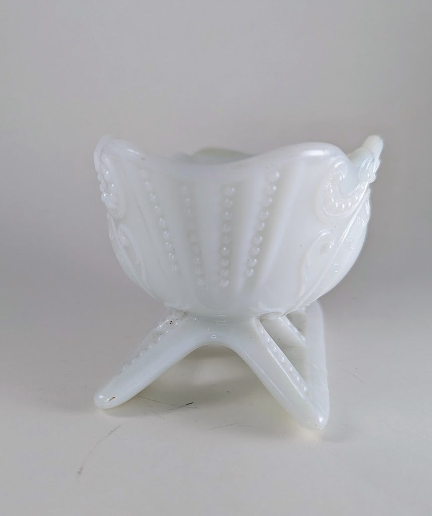 Milk Glass Sleigh