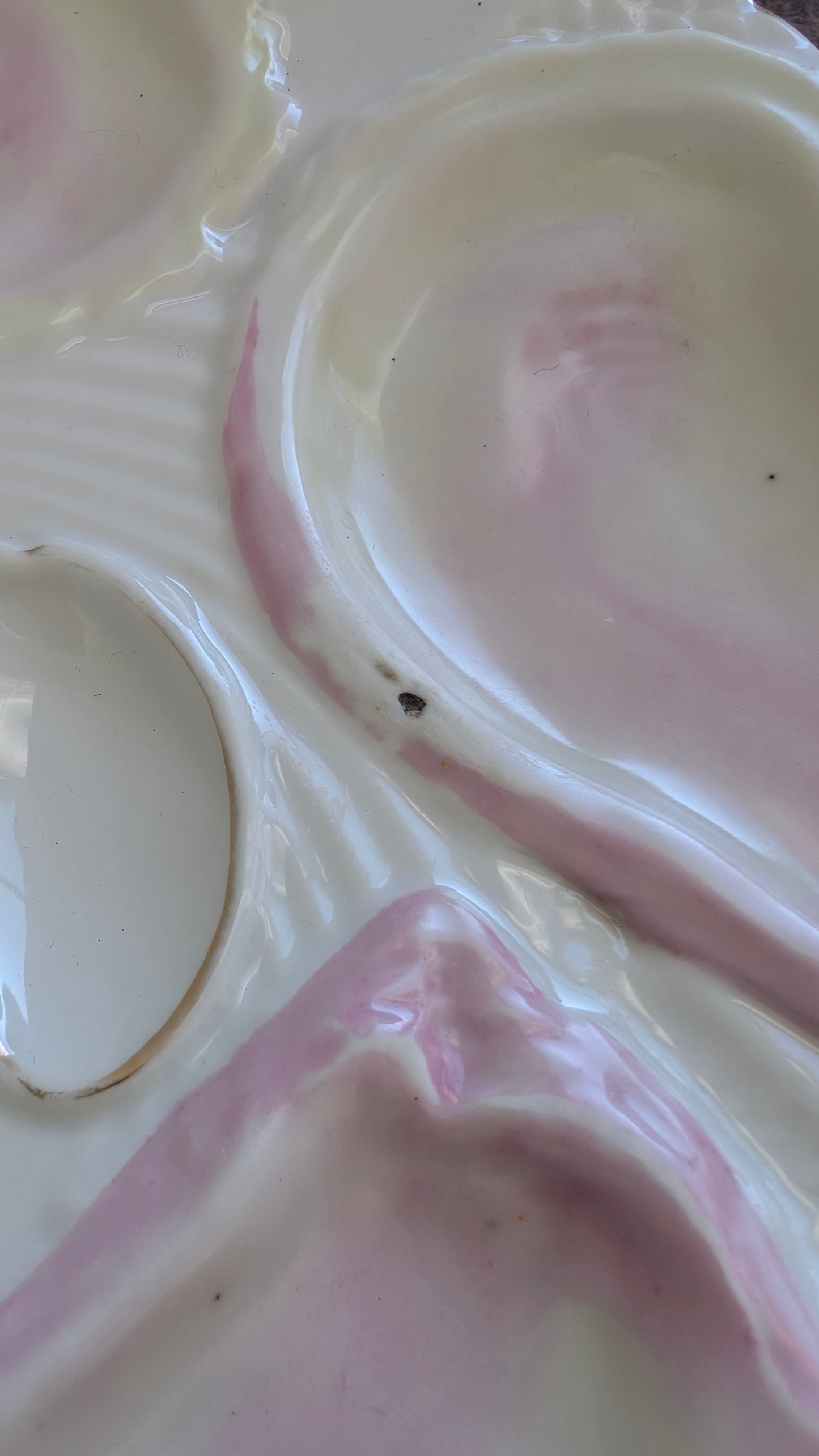 Set of Four Oyster Plates with Brass Stand