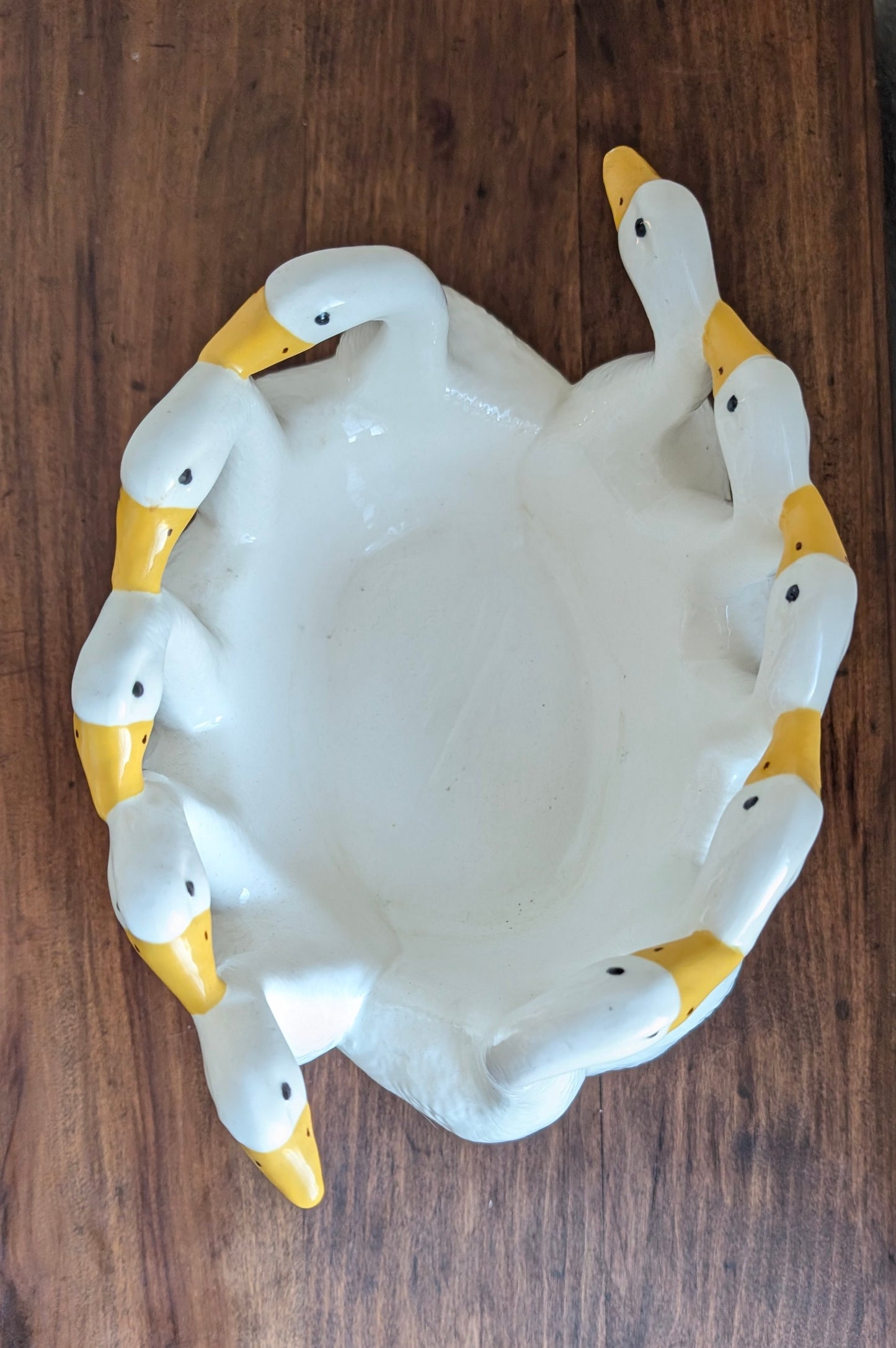 Holland Mold Ring of Ducks Planter