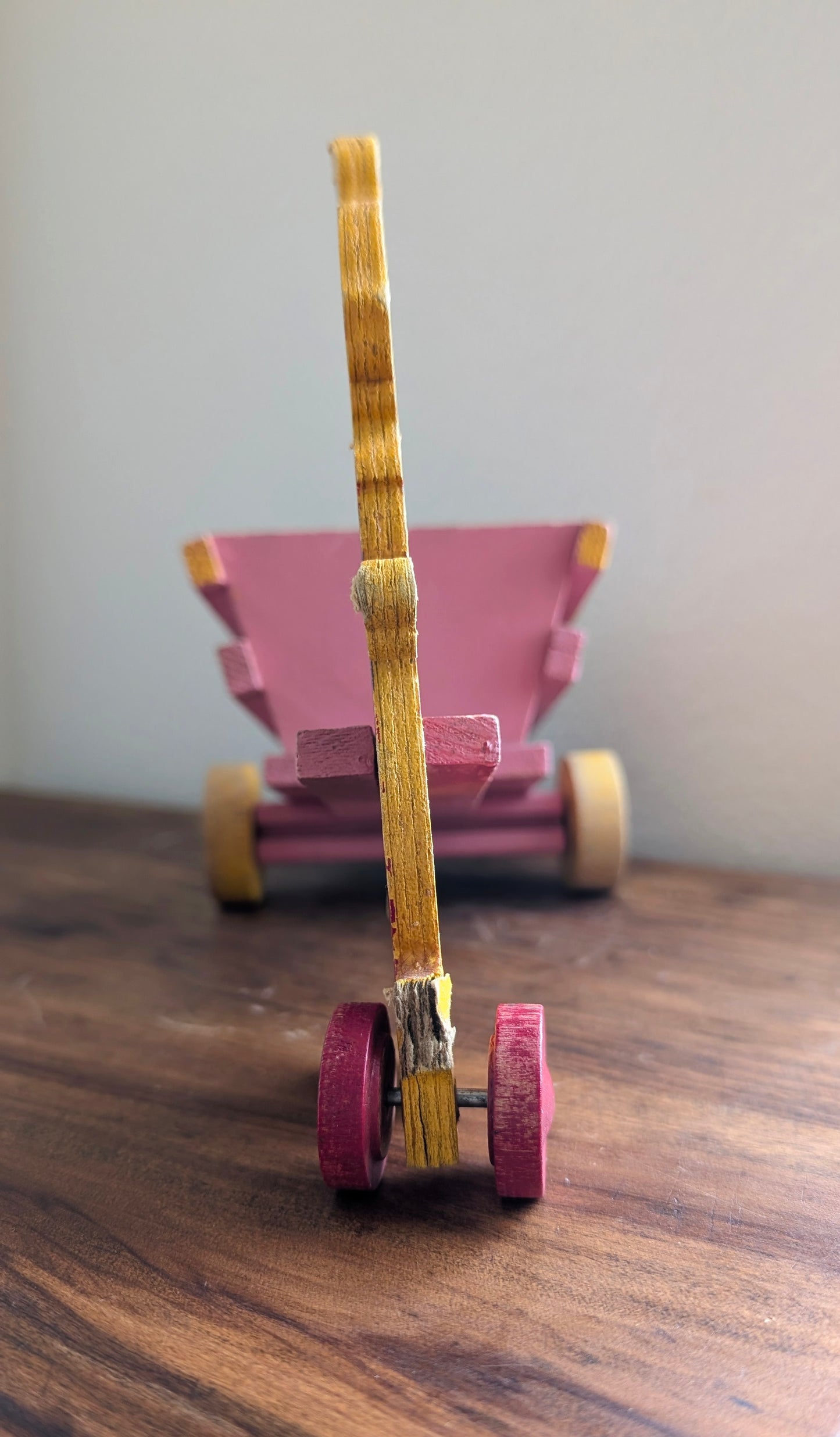 1930's Antique Easter Children's Pullcart Toy